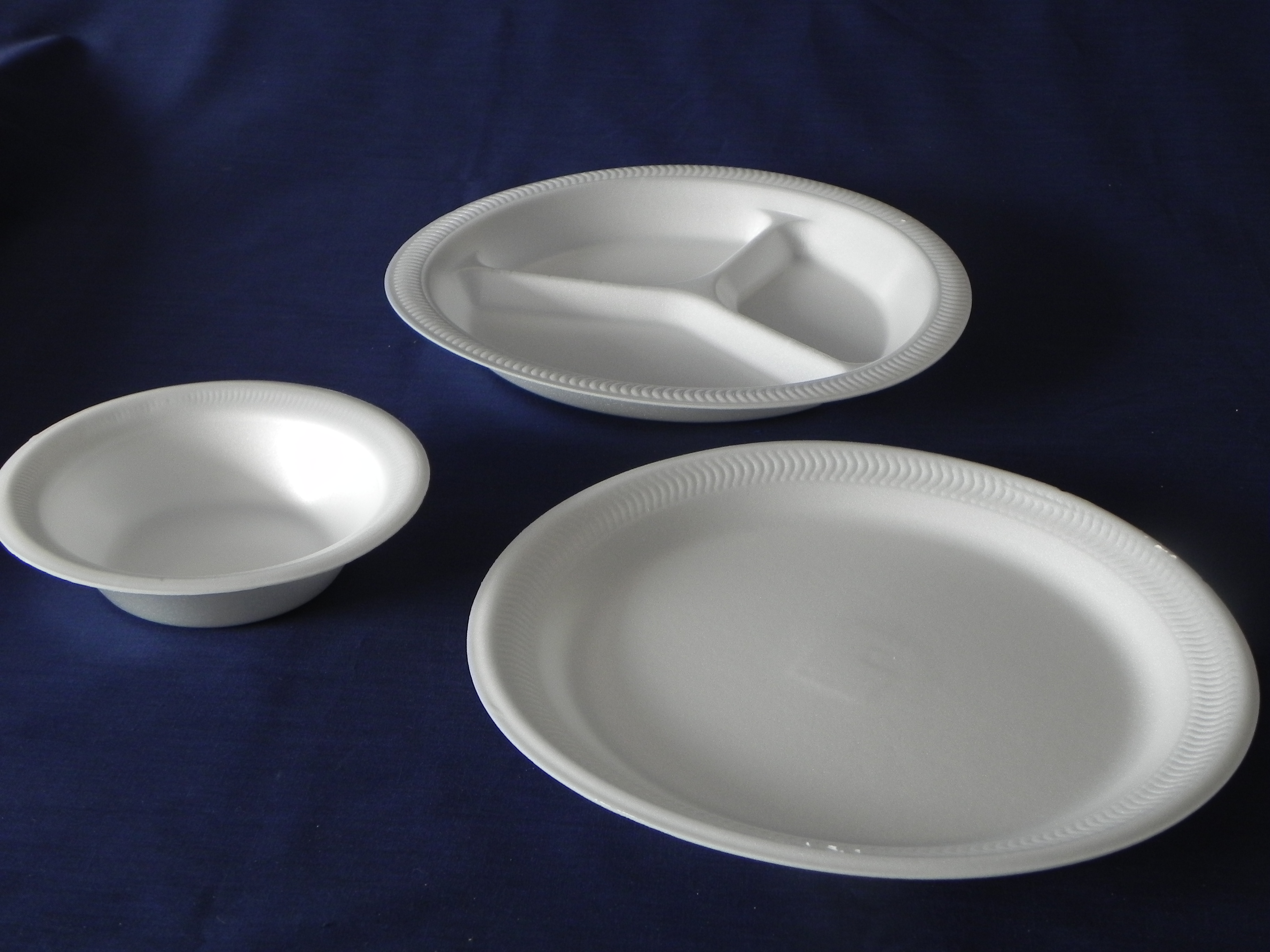 Polystyrene Plates & Bowls